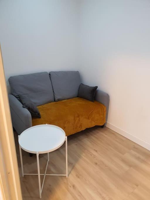 Le Tournesol, Appartement T1 Bis Hericourt  Esterno foto